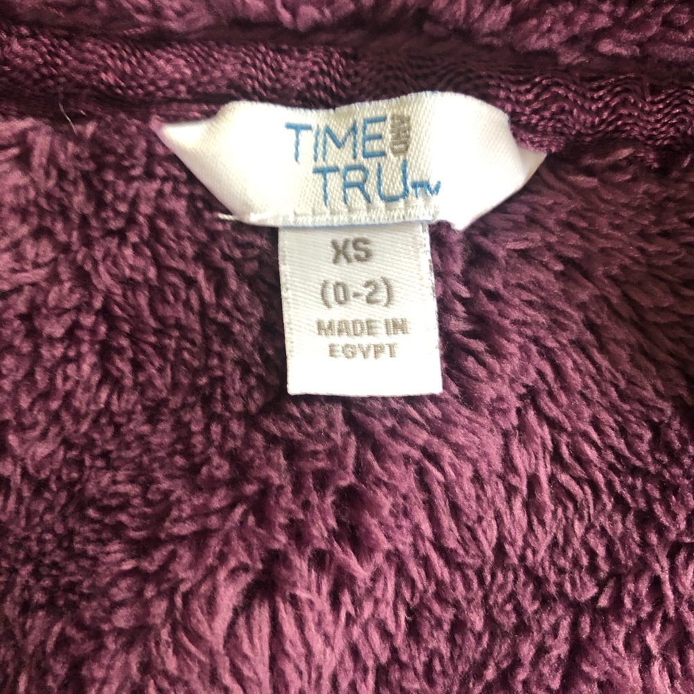 Purple jacket - Picture 2 of 5